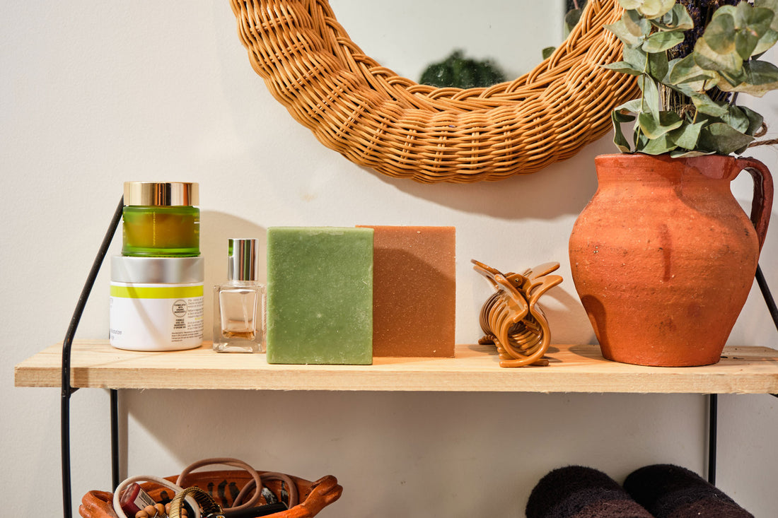 does bar soap kill germs like handwash?